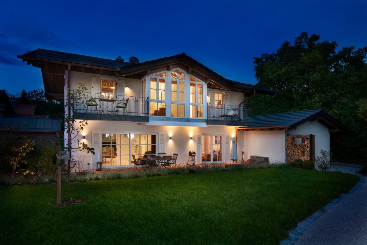 Ferienwohnung Chiemsee Брайтбрун ам Киймзее Екстериор снимка